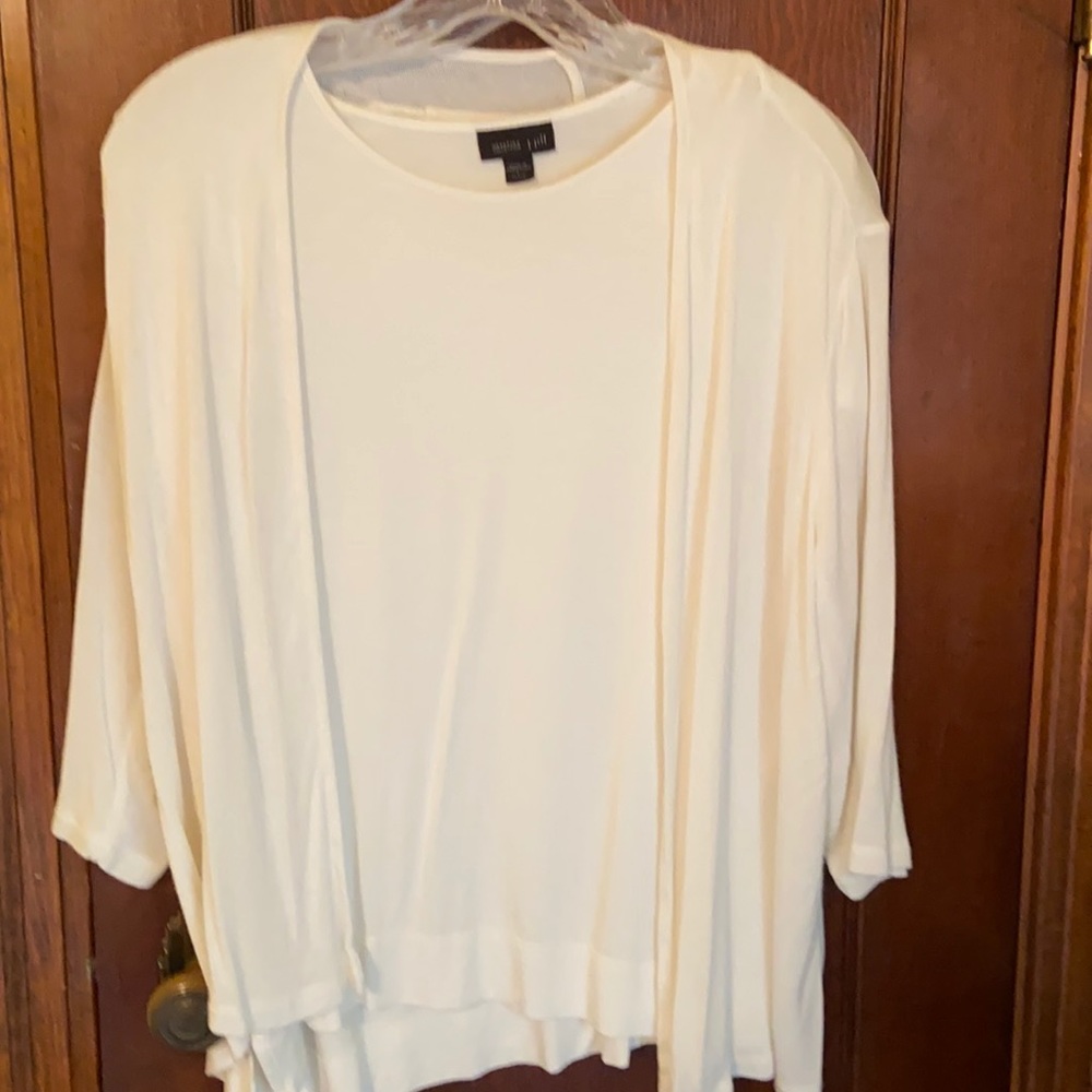 2 piece set, off white, shell and sweater